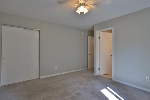 Casa en venta en Edgewater, Florida, 4 dormitorios, 99.59 m2 № 2378201 - foto 15