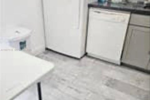 Снять в аренду кондоминиум в Авентура, Флорида 1 спальня, 68.84м2, № 1986280 - фото 12