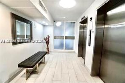 Снять в аренду кондоминиум в Авентура, Флорида 1 спальня, 68.84м2, № 1986280 - фото 15