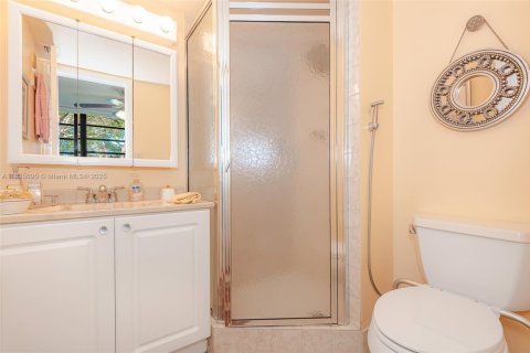 Condominio en venta en Pembroke Pines, Florida, 2 dormitorios, 79.15 m2 № 1818333 - foto 15
