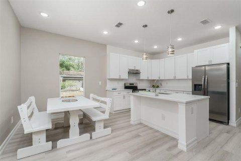 Villa ou maison à vendre à DeLand, Floride: 3 chambres, 133.78 m2 № 1509282 - photo 7