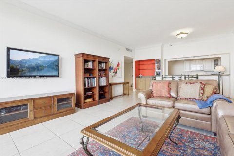Condo in Key Biscayne, Florida, 2 bedrooms  № 1698498 - photo 4