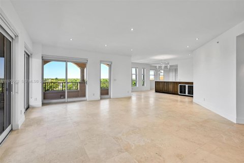 Condo in Coral Gables, Florida, 3 bedrooms  № 2053002 - photo 30