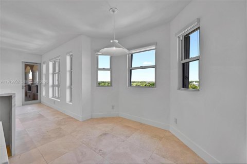 Condo in Coral Gables, Florida, 3 bedrooms  № 2053002 - photo 25