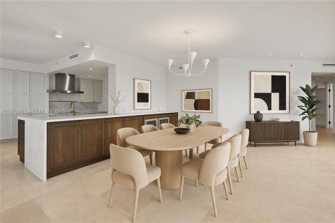 Condo in Coral Gables, Florida, 3 bedrooms  № 2053002 - photo 3