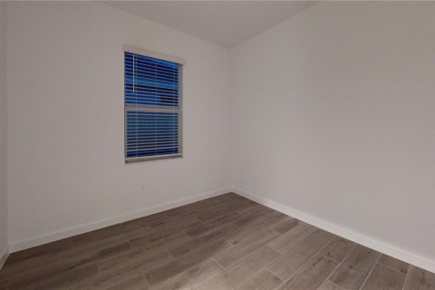 House in Englewood, Florida 4 bedrooms, 188.31 sq.m. № 1908466 - photo 9