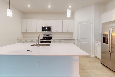 House in Englewood, Florida 4 bedrooms, 188.31 sq.m. № 1908466 - photo 16