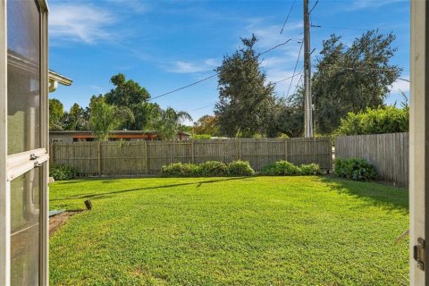 House in Orlando, Florida 3 bedrooms, 158.31 sq.m. № 2428645 - photo 29