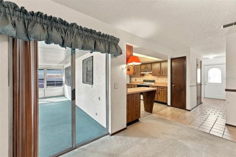 House in Orlando, Florida 3 bedrooms, 158.31 sq.m. № 2428645 - photo 16