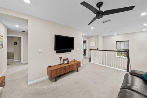 House in Odessa, Florida 3 bedrooms, 226.87 sq.m. № 1907749 - photo 28
