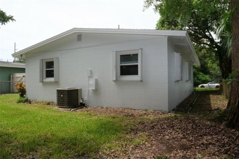 Casa en alquiler en Orlando, Florida, 3 dormitorios, 92.9 m2 № 1825109 - foto 13