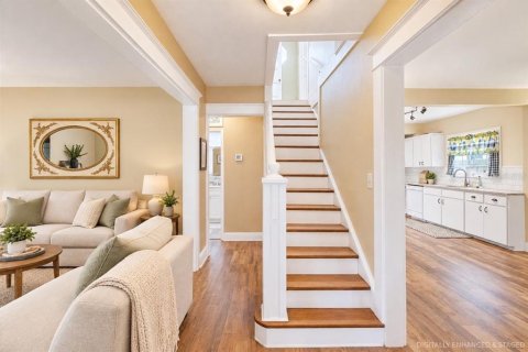 House in Daytona Beach, Florida 5 bedrooms, 216 sq.m. № 2388980 - photo 6