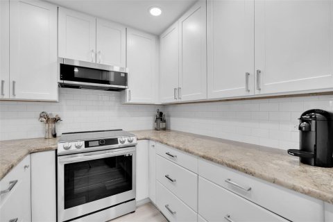 Condominio en venta en Sarasota, Florida, 3 dormitorios, 126.53 m2 № 2099938 - foto 16