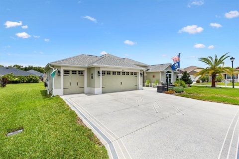 Villa ou maison à vendre à The Villages, Floride: 3 chambres, 191.38 m2 № 1835569 - photo 2