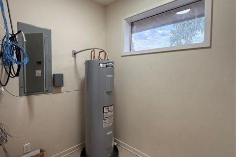 Propiedad comercial en alquiler en Ocala, Florida, 580.27 m2 № 1912771 - foto 14