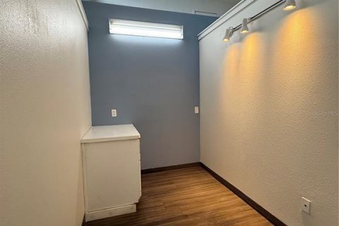 Propiedad comercial en alquiler en Ocala, Florida, 580.27 m2 № 1912771 - foto 16