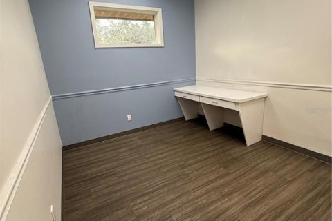 Propiedad comercial en alquiler en Ocala, Florida, 580.27 m2 № 1912771 - foto 5