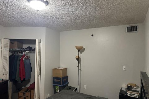 Condominio en alquiler en Pembroke Pines, Florida, 2 dormitorios, 102.19 m2 № 2049965 - foto 24