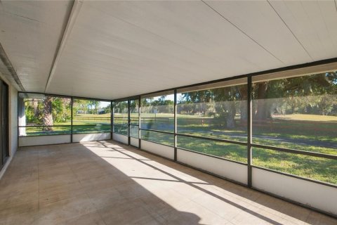 Villa ou maison à vendre à Winter Springs, Floride: 2 chambres, 152.36 m2 № 2431752 - photo 23