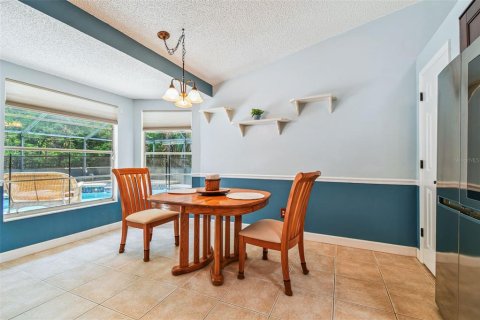 House in New Port Richey, Florida 4 bedrooms, 253.34 sq.m. № 1883724 - photo 24