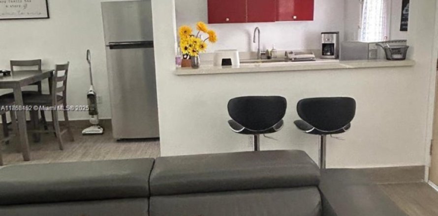 Condo à Miami, Floride, 1 chambre  № 1979275
