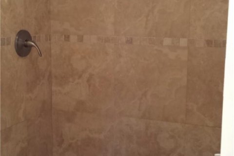Снять в аренду таунхаус в Санрайз, Флорида 3 комнаты, 140.47м2, № 2088178 - фото 14