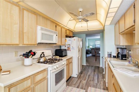 Copropriété à vendre à Saint Petersburg, Floride: 2 chambres, 133.78 m2 № 1917387 - photo 13