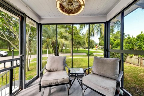 Villa ou maison à vendre à Saint Petersburg, Floride: 3 chambres, 74.04 m2 № 1884304 - photo 4