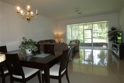 Touwnhouse à vendre à Orlando, Floride: 3 chambres, 156.26 m2 № 2150921 - photo 12