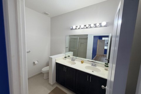 Touwnhouse à louer à Pompano Beach, Floride: 3 chambres, 147.34 m2 № 2439406 - photo 11
