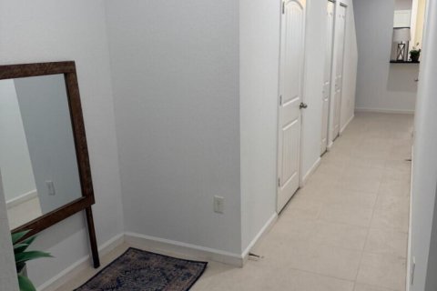 Touwnhouse à louer à Pompano Beach, Floride: 3 chambres, 147.34 m2 № 2439406 - photo 7