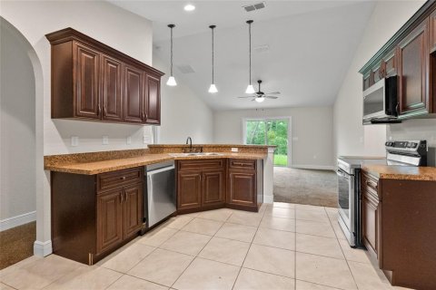 Casa en venta en Ocala, Florida, 3 dormitorios, 179.67 m2 № 1905817 - foto 9