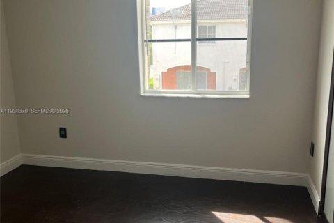 Touwnhouse à louer à Miami Gardens, Floride: 3 chambres, 131.92 m2 № 1996404 - photo 17