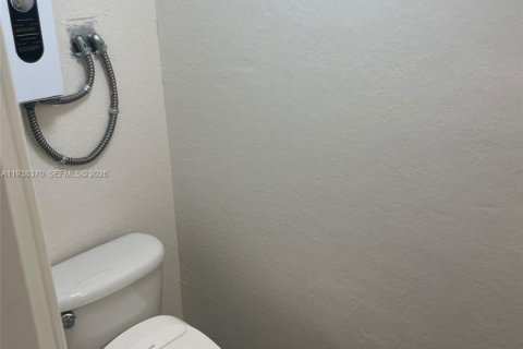 Touwnhouse à louer à Miami Gardens, Floride: 3 chambres, 131.92 m2 № 1996404 - photo 24