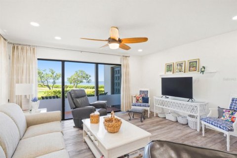 Condominio en venta en Tarpon Springs, Florida, 2 dormitorios, 123.56 m2 № 2212695 - foto 6
