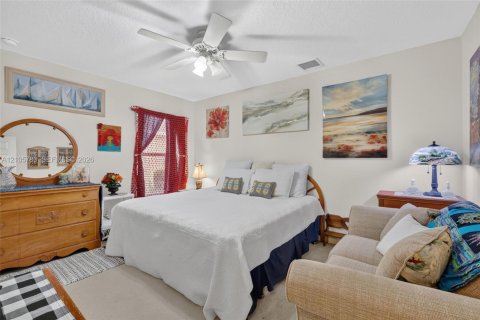 Villa ou maison à vendre à Mount Dora, Floride: 3 chambres, 219.99 m2 № 2414684 - photo 21