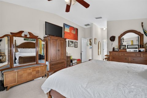 Villa ou maison à vendre à Mount Dora, Floride: 3 chambres, 219.99 m2 № 2414684 - photo 25