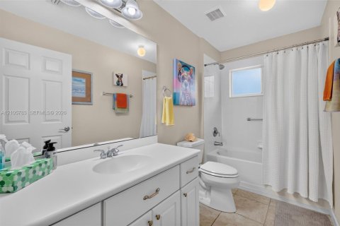 Villa ou maison à vendre à Mount Dora, Floride: 3 chambres, 219.99 m2 № 2414684 - photo 23