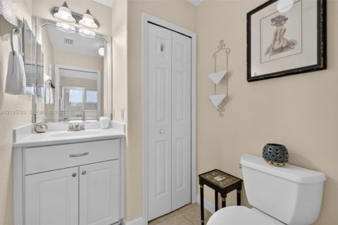 Villa ou maison à vendre à Mount Dora, Floride: 3 chambres, 219.99 m2 № 2414684 - photo 28