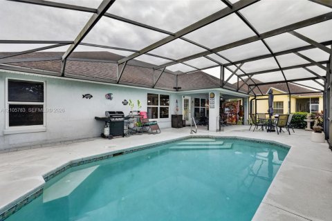 Villa ou maison à vendre à Mount Dora, Floride: 3 chambres, 219.99 m2 № 2414684 - photo 2
