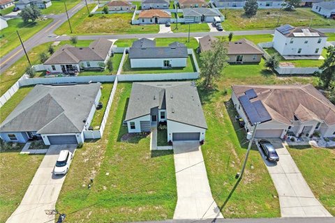 Villa ou maison à louer à Kissimmee, Floride: 4 chambres, 150.78 m2 № 2413663 - photo 23