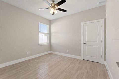 Villa ou maison à louer à Kissimmee, Floride: 4 chambres, 150.78 m2 № 2413663 - photo 18