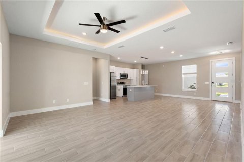 Villa ou maison à louer à Kissimmee, Floride: 4 chambres, 150.78 m2 № 2413663 - photo 7