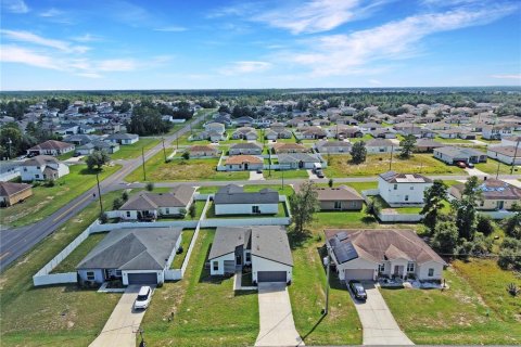 Villa ou maison à louer à Kissimmee, Floride: 4 chambres, 150.78 m2 № 2413663 - photo 22