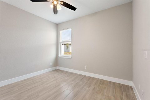 Villa ou maison à louer à Kissimmee, Floride: 4 chambres, 150.78 m2 № 2413663 - photo 15