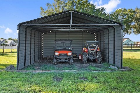 House in Fish Hawk, Florida 4 bedrooms, 189.52 sq.m. № 2431757 - photo 8