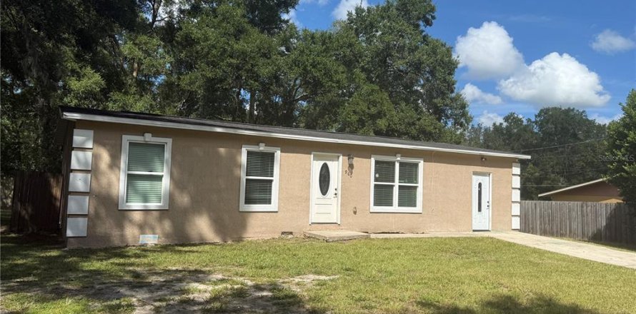 Casa en Ocala, Florida 3 dormitorios, 117.06 m2 № 1899048