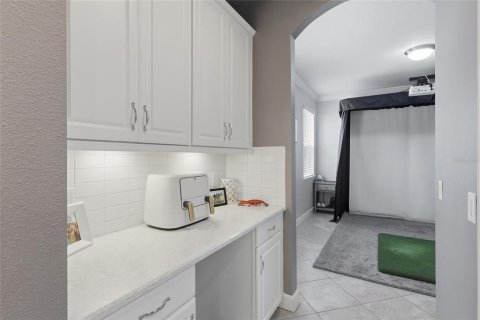 Villa ou maison à vendre à Wesley Chapel, Floride: 4 chambres, 224.82 m2 № 2236859 - photo 8
