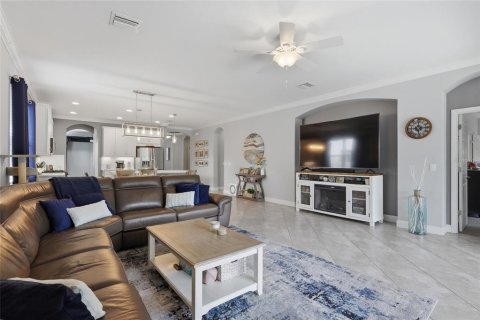 Villa ou maison à vendre à Wesley Chapel, Floride: 4 chambres, 224.82 m2 № 2236859 - photo 14