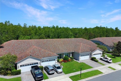 Adosado en venta en Kissimmee, Florida, 3 dormitorios, 175.59 m2 № 1870482 - foto 2